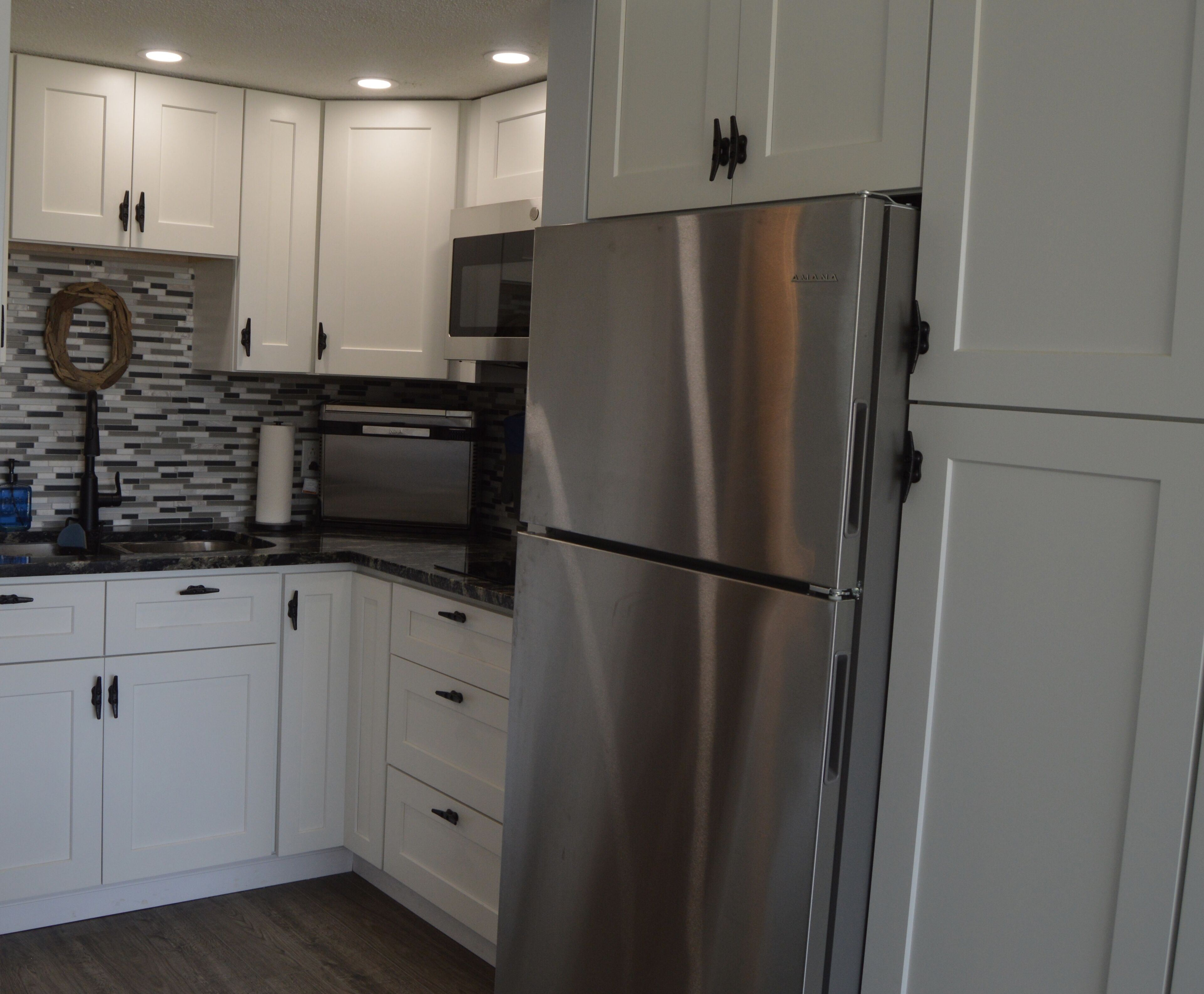 Family friendly studio with sound, beach, and pool access