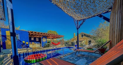 Le Petit Majorelle Français, Swimming pool Garden Terrace, near city center.