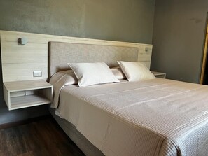 5 habitaciones y wifi 