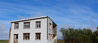Sydri Thverá, comfortable farm guesthouse