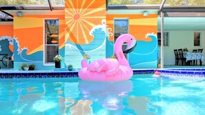 Piscine extérieure, piscine chauffée