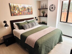 1 bedroom, in-room safe, iron/ironing board, free WiFi - Parque El Virrey - Quiet, comfortable and ideal location (Bogotá)