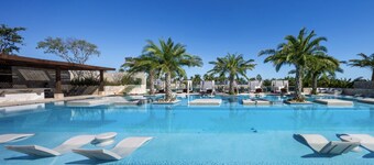 Breathtaking Views, Private Pool/Spa adjacent to One&Only Palmilla!!