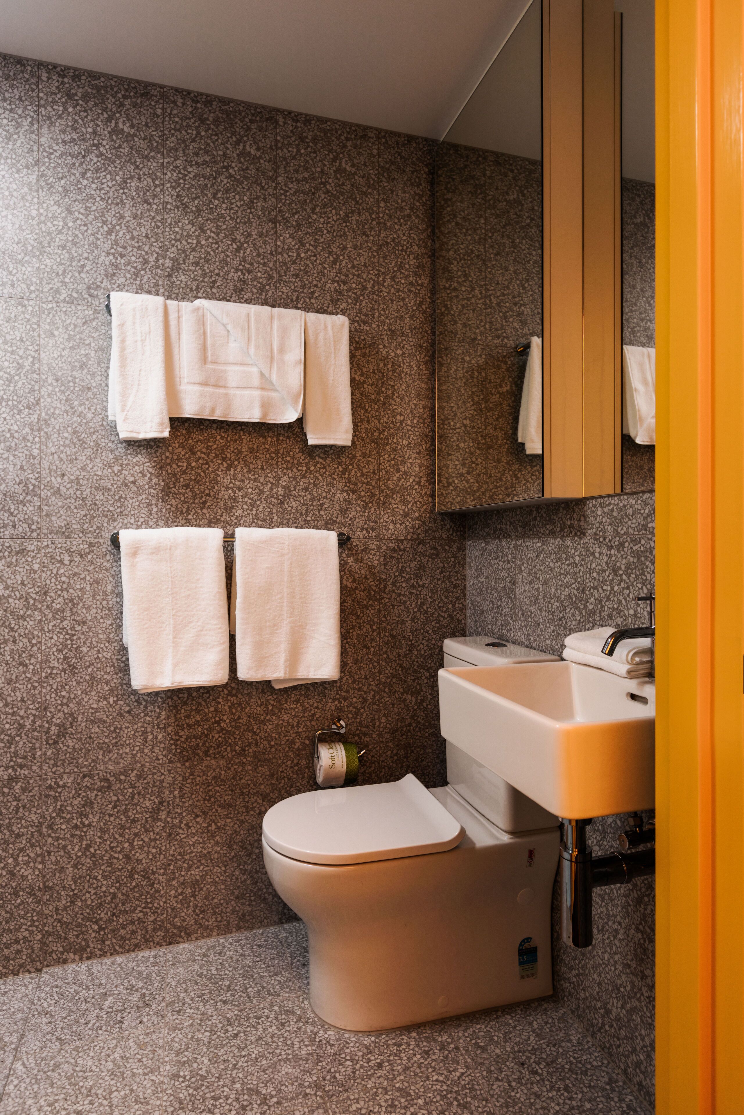 pods | bathroom | shower, free toiletries, hair dryer, towels