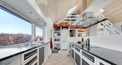 Nice home in Otterup with kitchen