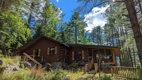 Pinecone Place - A True North Vacation Home