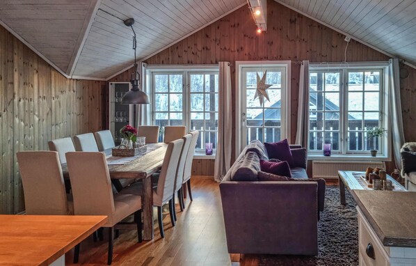 Interior - Beautiful home in Hovden i Setesdal (Hovden i Setesdal)