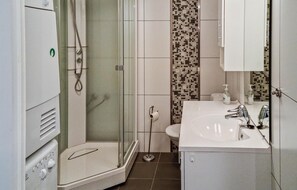 Shower - Beautiful home in Hovden i Setesdal (Hovden i Setesdal)