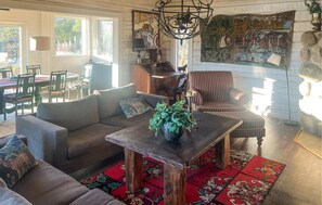 Fireplace, DVD player - Nice home in Nol with house sea view (Nol)