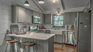 House, 3 Bedrooms | Private kitchen - Majestic by Nature By Escape to Blue Ridge (Morganton)