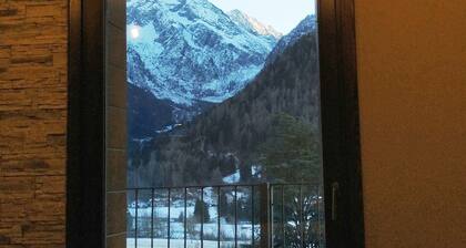 GRAYNITE - ADAMELLO PEAK - ONE Apartment