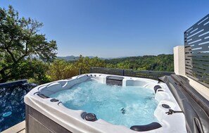 Baignoire à remous extérieure