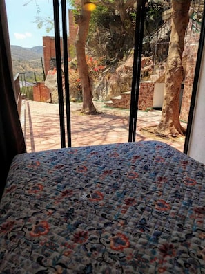 Standard Room, 1 Double Bed | Desk, bed sheets