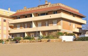 Exterior - Gorgeous apartment in Torvaianica (Torvaianica)