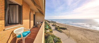 Gorgeous apartment in Torvaianica