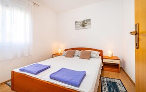 2 quartos, Wi-Fi de cortesia, roupa de cama