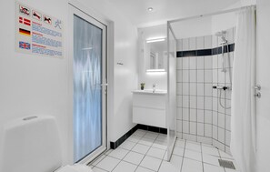 Shower - Lovely home in Nykøbing Sj with sauna (Nykøbing Sj)