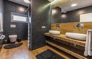 Een douche, een haardroger