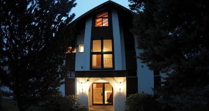 Grand Maisonette-Attica, Jenins, Top of Heidiland