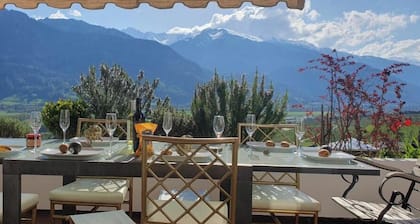 Grand Maisonette-Attica, Jenins, Top of Heidiland