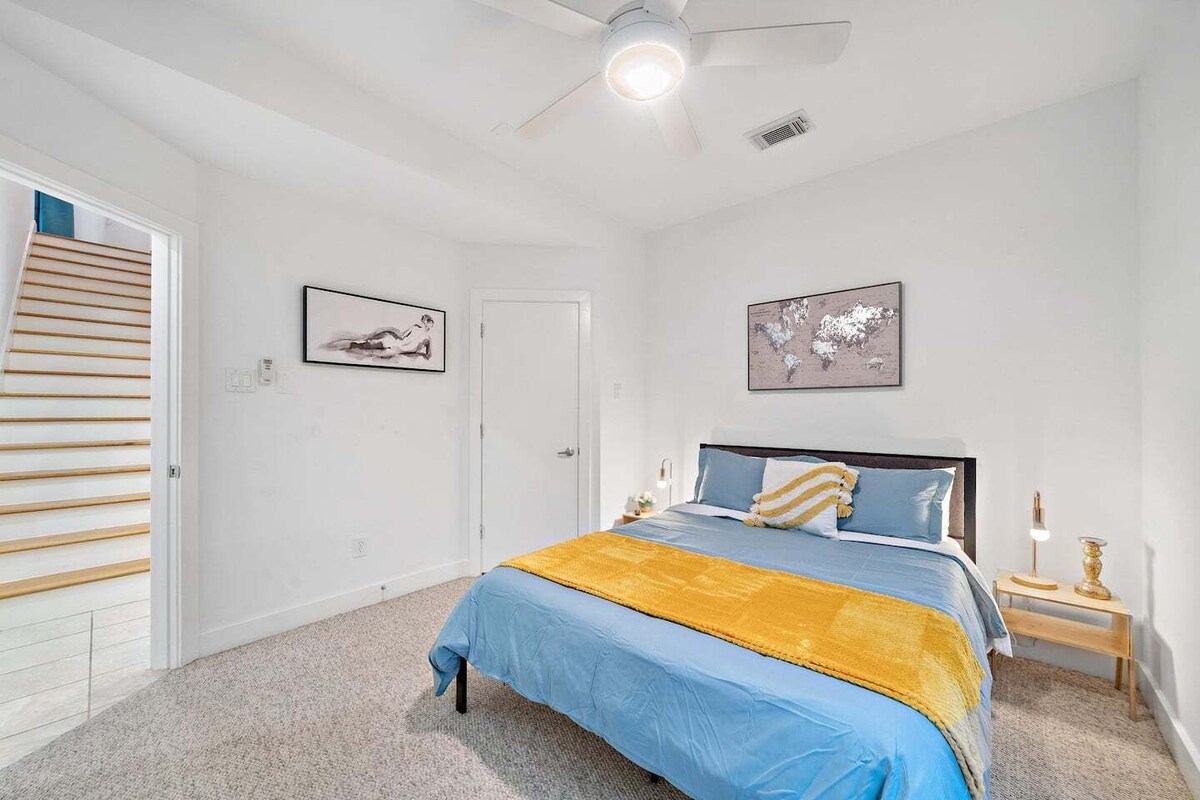 Photo 20 of Houston Getaway by Downtown | Pool Table | Pets