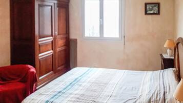 2 bedrooms