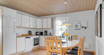 Belle maison à GrÄsten avec sauna