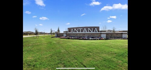 Luxury New Property in Quiet Neighborhood-Also offer Car Rental THTCars.com