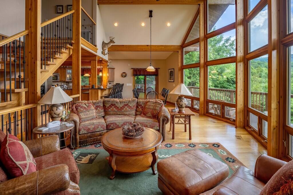 TV connectée, cheminée, jeux vidéo, lecteur de DVD