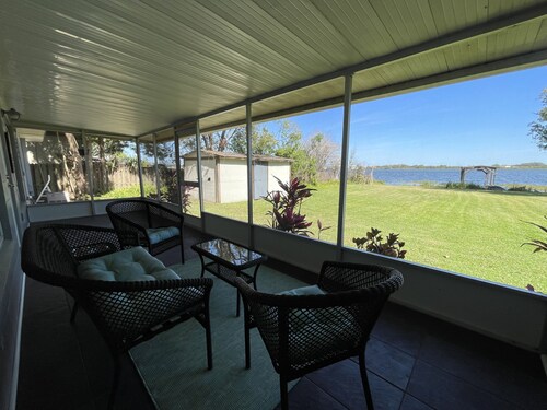 Lakefront Vacation Home on the Chain of Lakes in Winter Haven