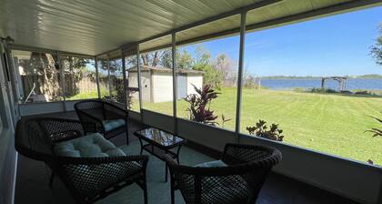 Lakefront Vacation Home on the Chain of Lakes in Winter Haven