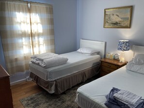 3 chambres, fer et planche à repasser, accès au Wi-Fi (inclus)