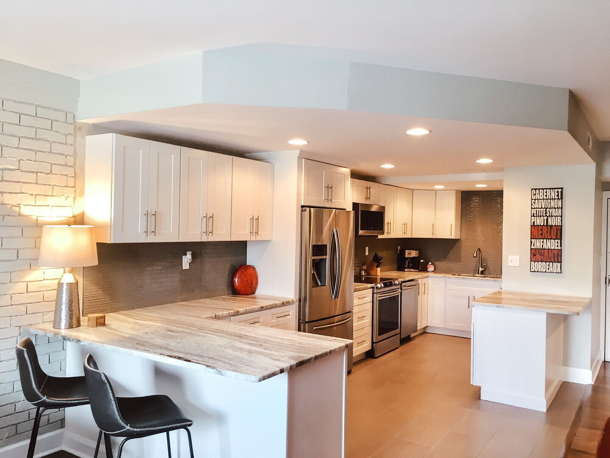 2 SIDE BY SIDE CONDOS ★ SLEEP 10 ★ GUITAR POOL!