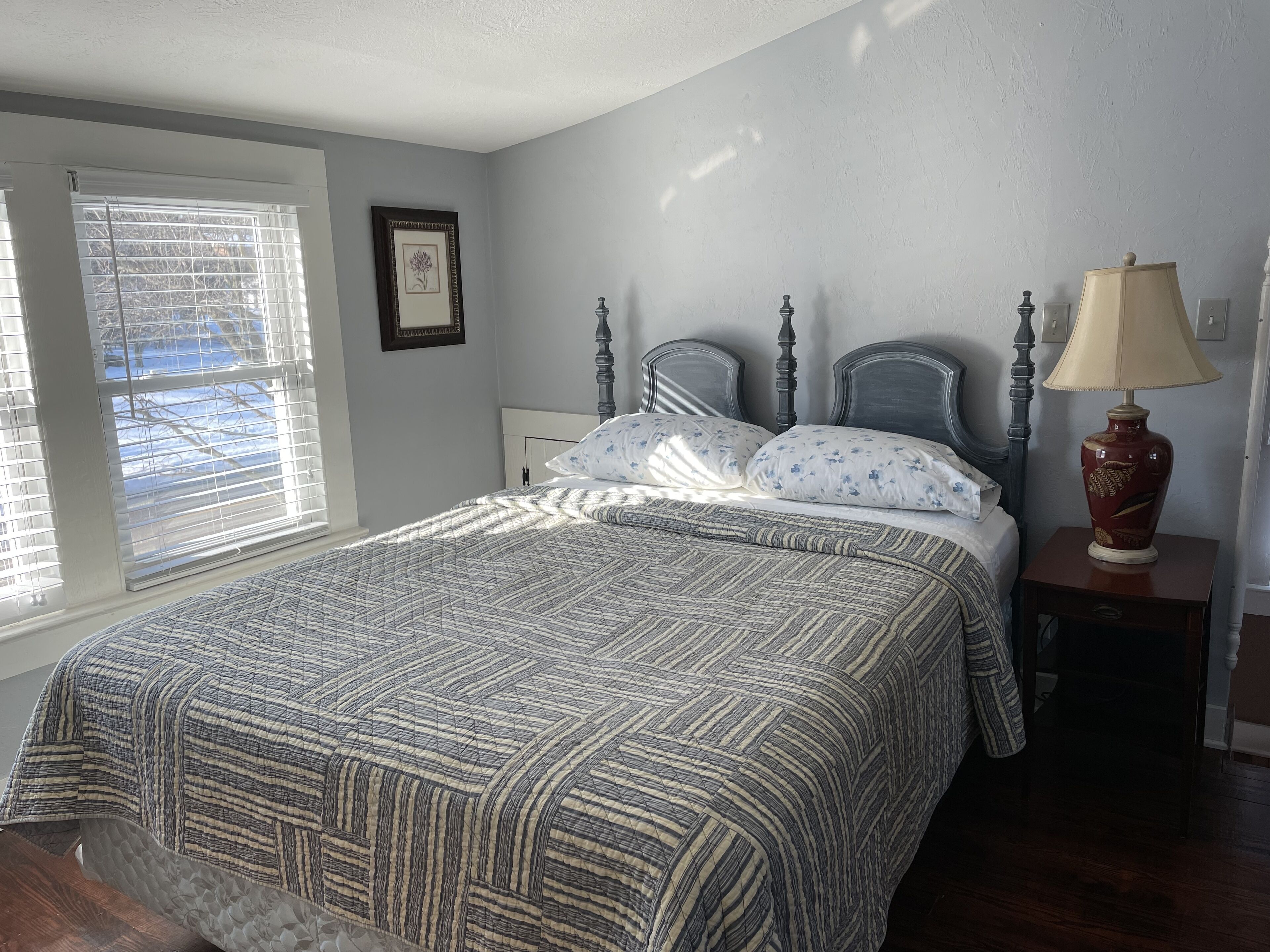 1 bedroom, desk, free WiFi, bed sheets