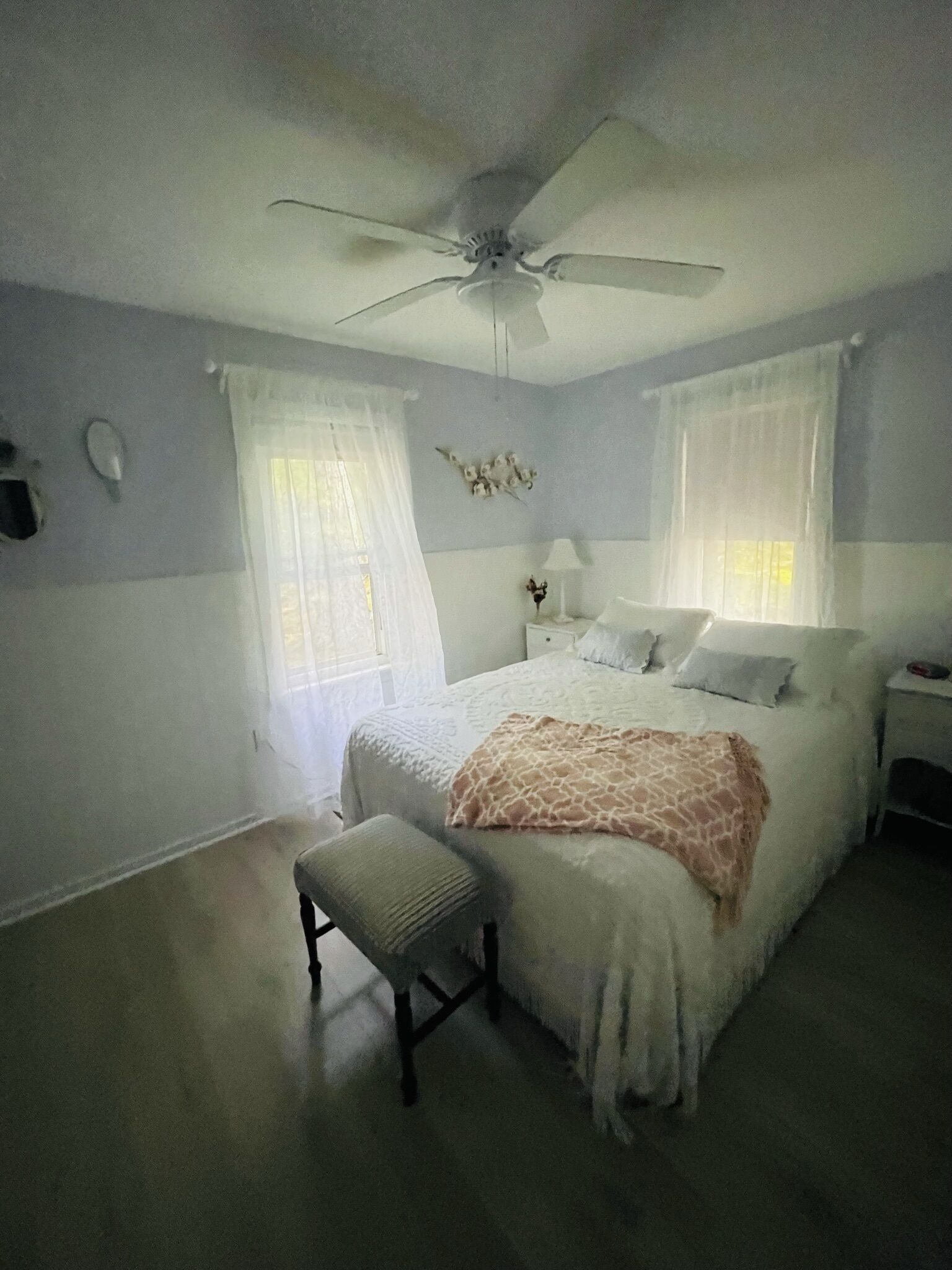 4 bedrooms, travel crib, free WiFi, bed sheets