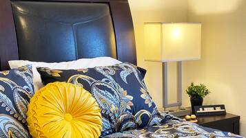 3 bedrooms, desk, iron/ironing board, free WiFi