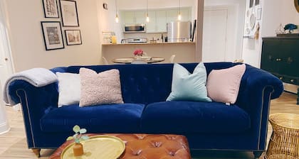 Cozy and spacious 2 BD 2 BA Condo