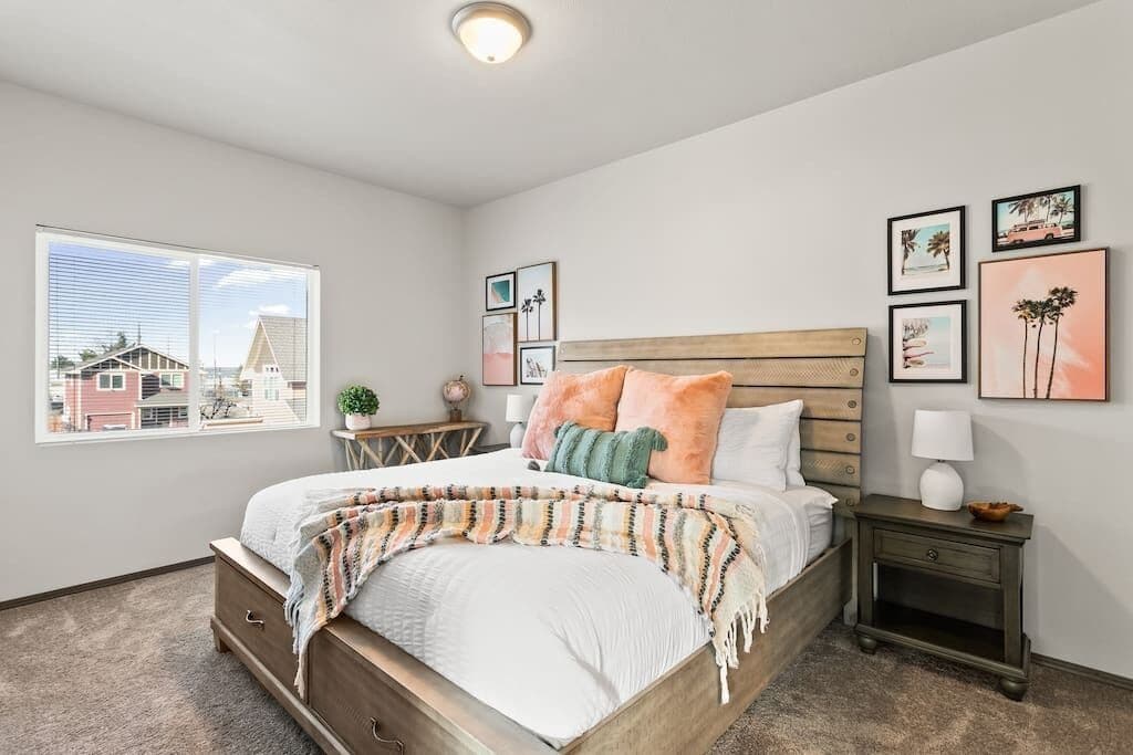 2 makuuhuonetta, silitysrauta/-lauta, vauvan matkasänky, Wi-Fi