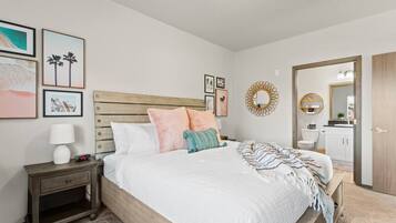 2 Schlafzimmer, Bügeleisen/Bügelbrett, Reisekinderbett, WLAN