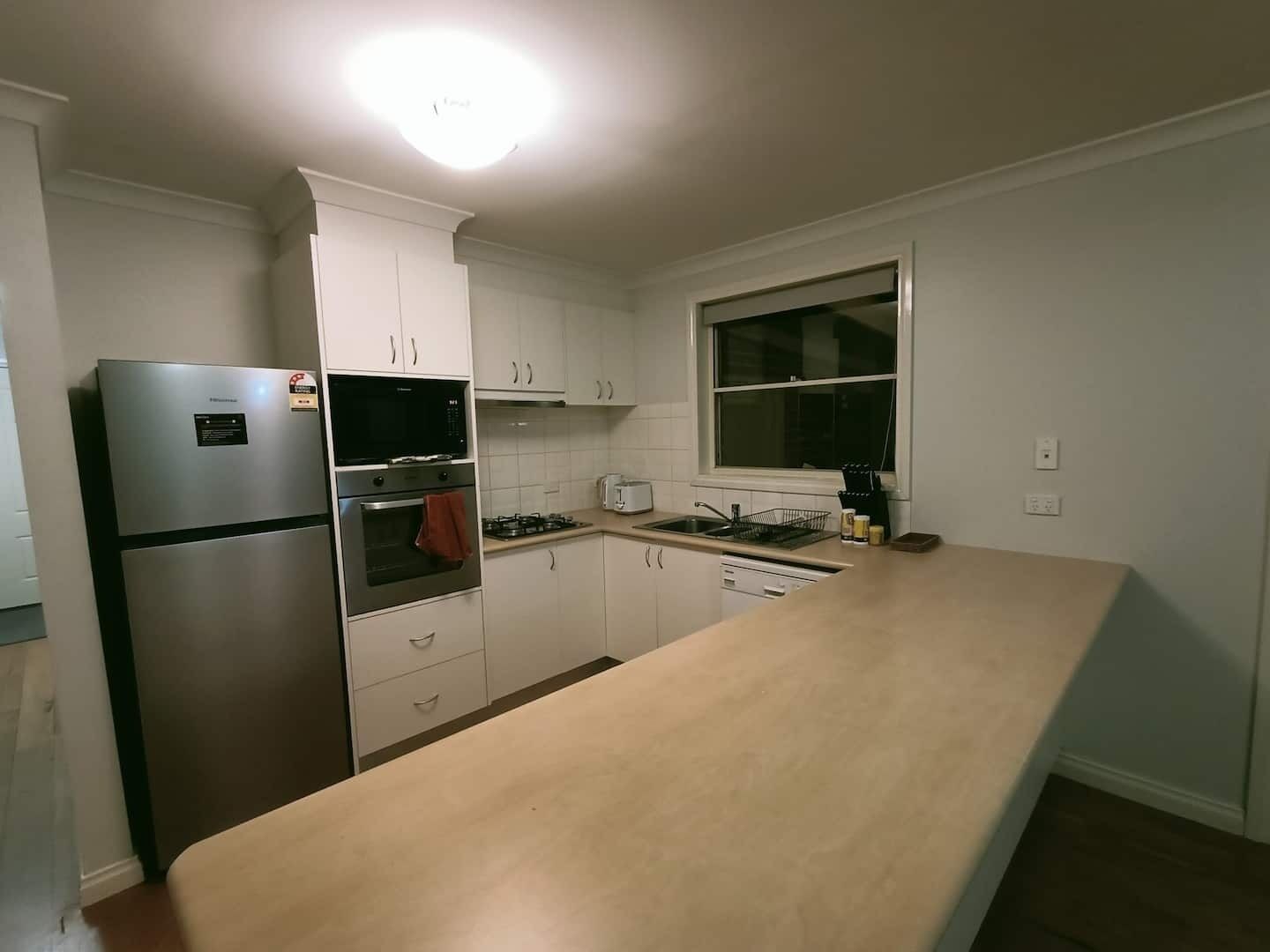 Scenic pet friendly home that sleeps 10