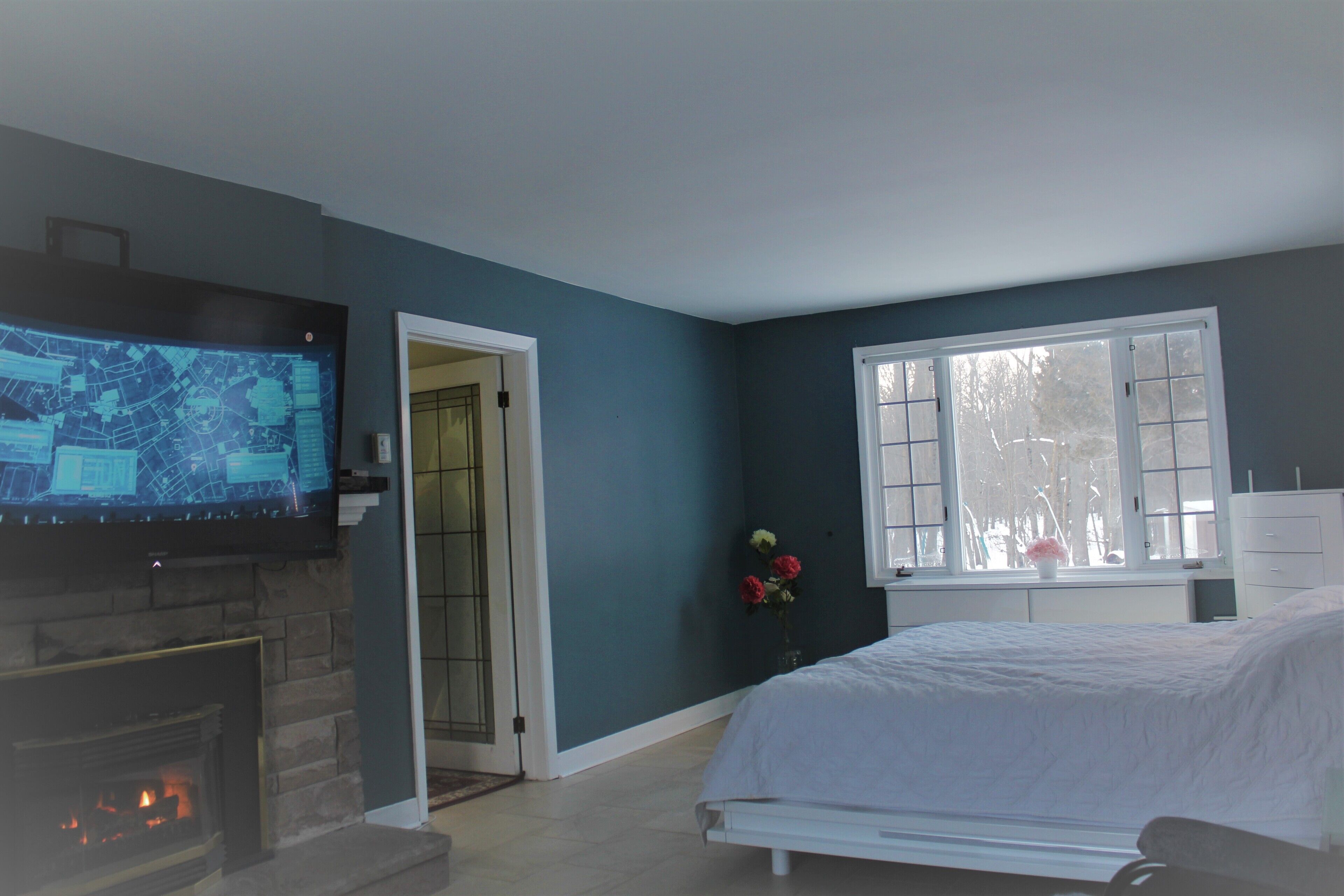 Remodeled River/water front country home in nature and camping spot