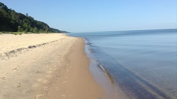 Beach nearby, beach towels