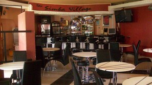 Bar (on property) - Simba Village Relax Inn (Eldoret)