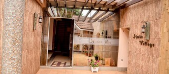 Simba Village Relax Inn