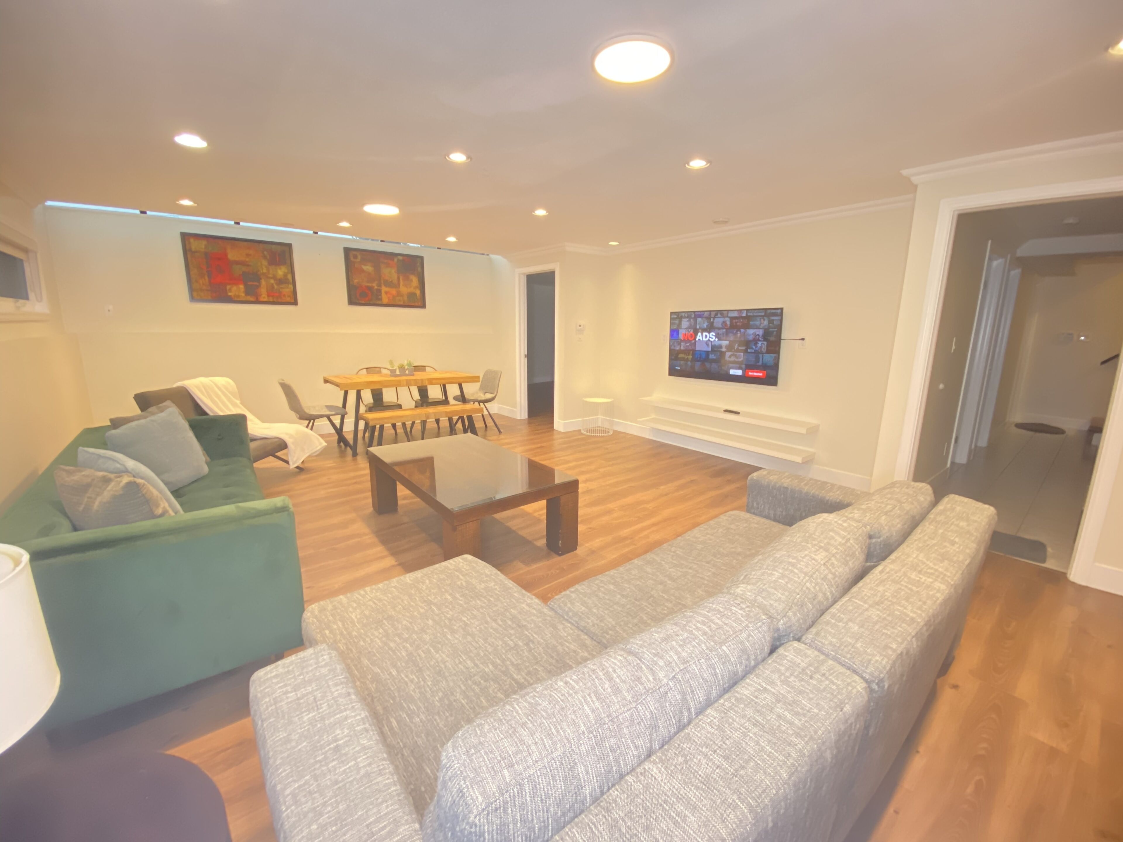 Lovely 2BD/1700 SQFT Spacious Home