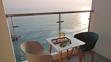 标准双人房, 海洋景观 | 露台