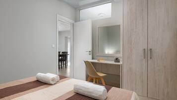 6 habitaciones, escritorio, tabla de planchar con plancha y wifi gratis