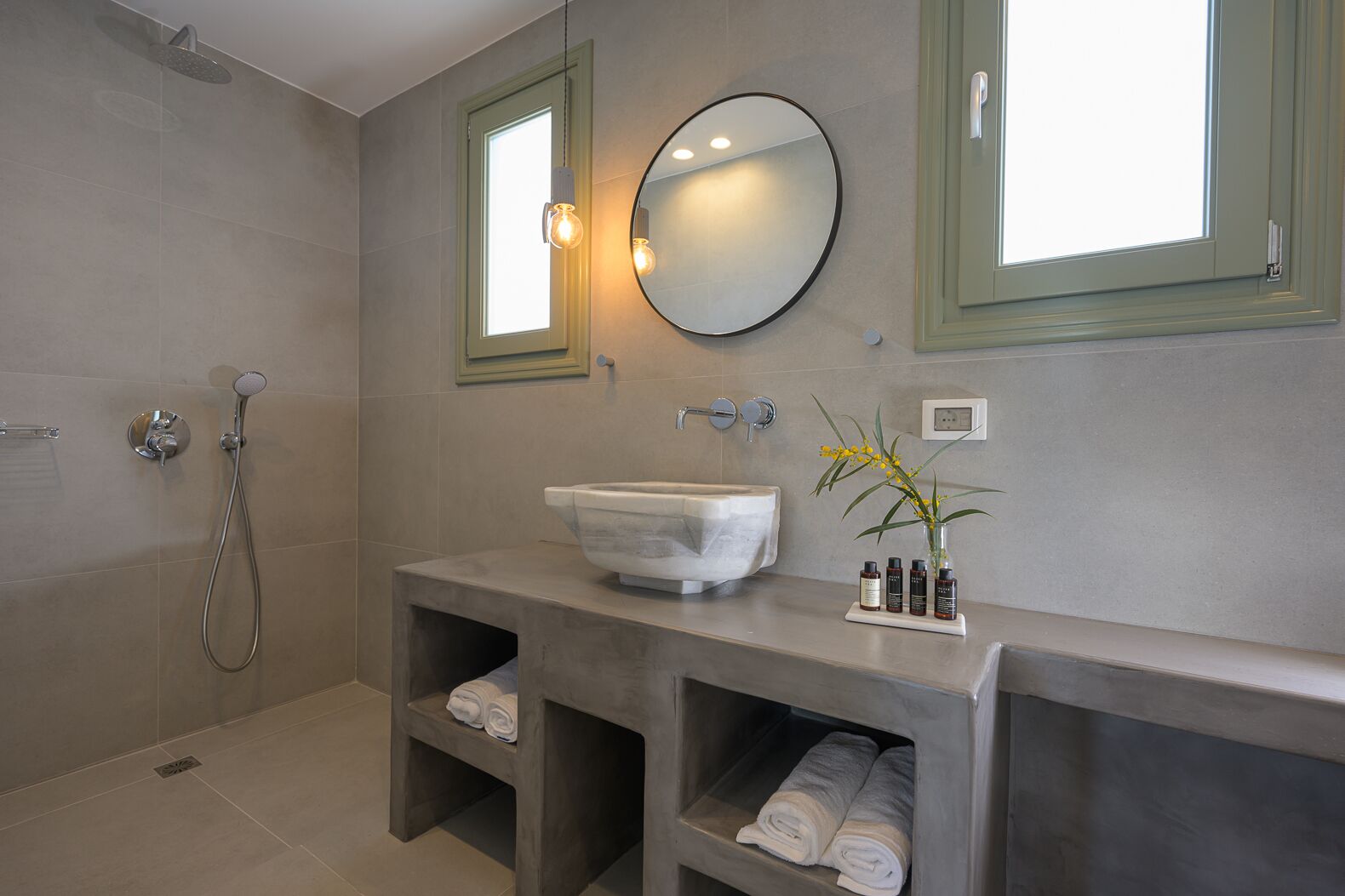Premium Sea View Villa with Private Pool | Bathroom | Free toiletries, hair dryer, towels