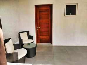 Living area - Searenity Beach Villa (Diani Beach)