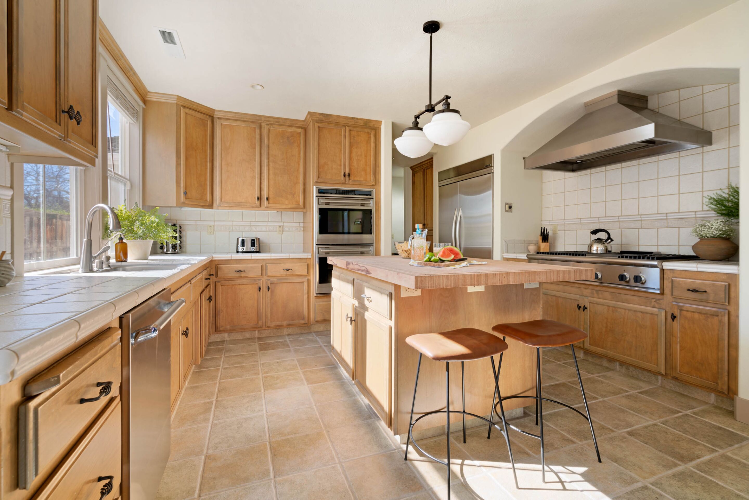 Fiano by AvantStay | Centrally Located Haven w/ Stunning Courtyard & Pool Table